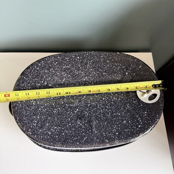 Vintage LISK Speckled Black & White Enamel Roasting Pan with Lid Patent T36 - Picture 5 of 16